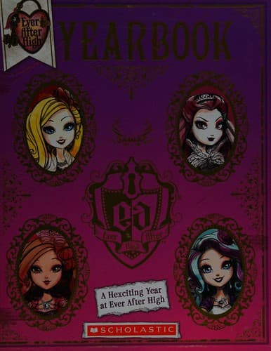 Portada de Ever After High yearbook