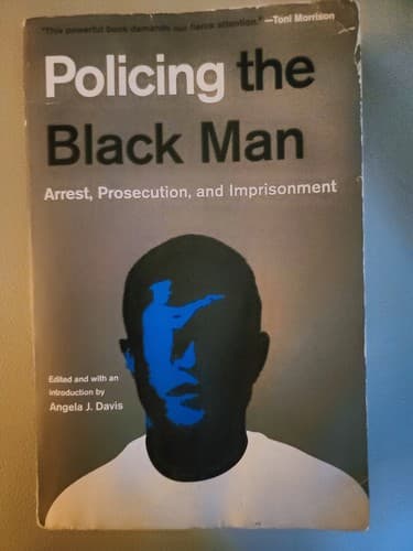 Portada de Policing the Black Man