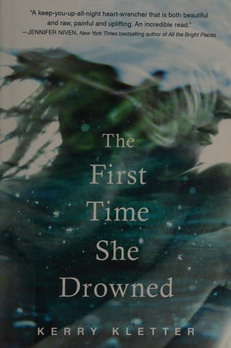 Portada de The first time she drowned