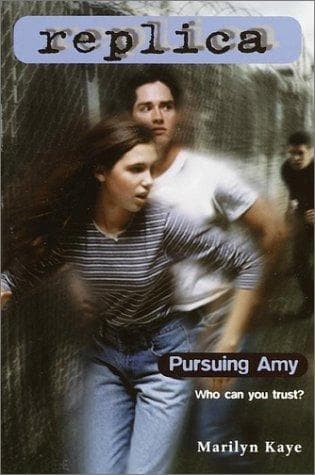 Portada de Pursuing Amy (Replica)
