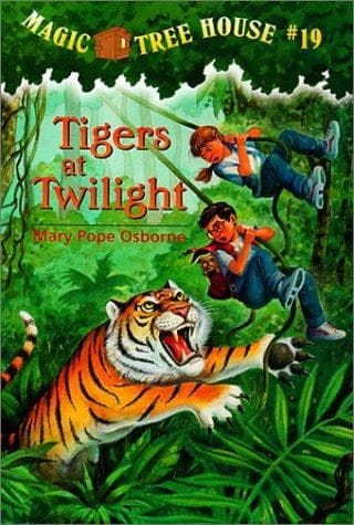 Portada de Tigers at Twilight #19