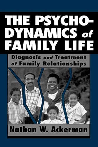 Portada de The psychodynamics of family life