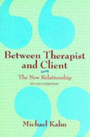 Portada de Between therapist and client