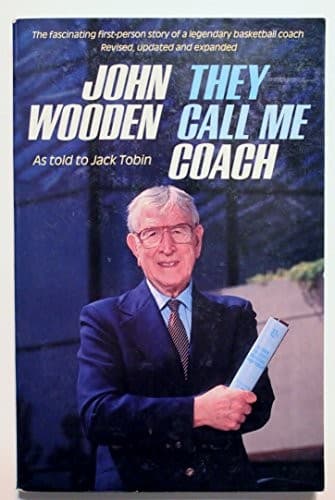 Portada de They call me coach