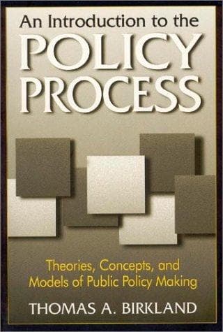 Portada de An Introduction to the Policy Process