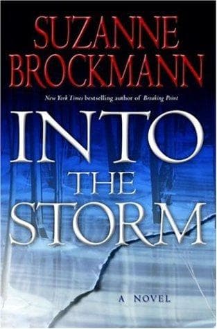 Portada de Into the Storm (Troubleshooters, Book 10)