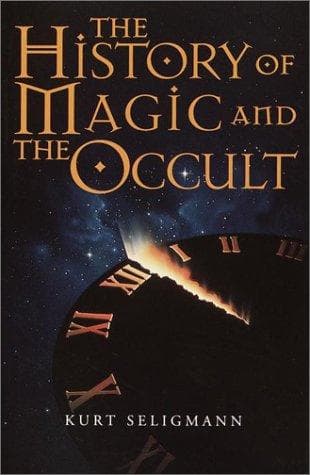 Portada de The history of magic and the occult