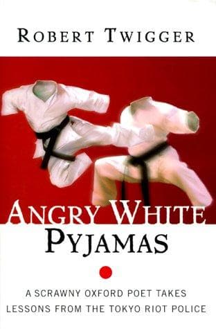Portada de Angry White Pyjamas