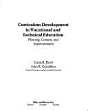 Portada de Curriculum development in vocational and technical education