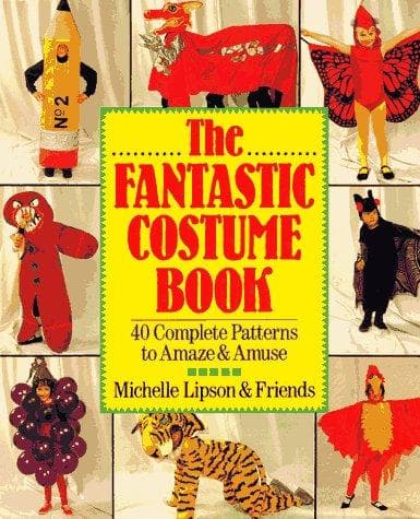 Portada de The fantastic costume book
