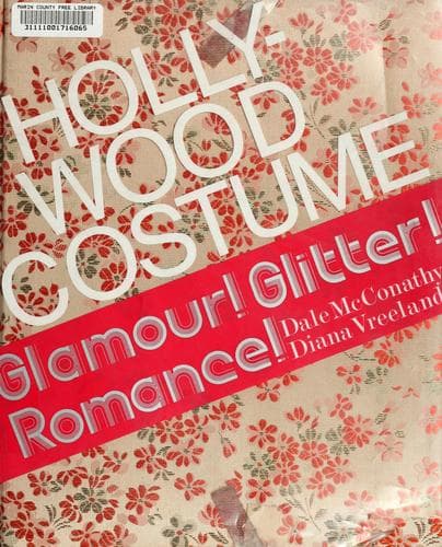 Portada de Hollywood costume