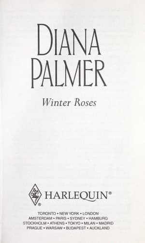 Portada de Winter roses