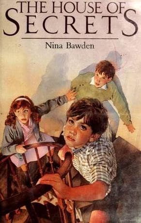 Portada de The house of secrets