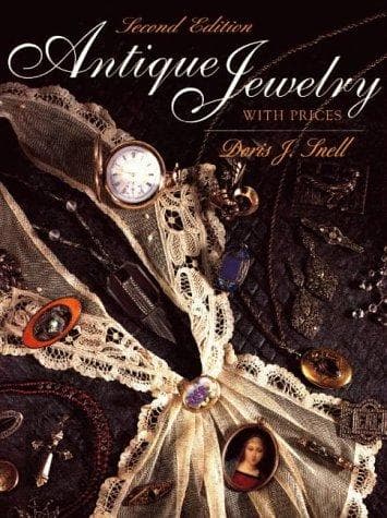 Portada de Antique jewelry