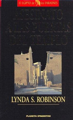 Portada de Asesinato a Las Puertas del Templo