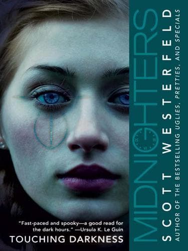 Portada de Touching Darkness