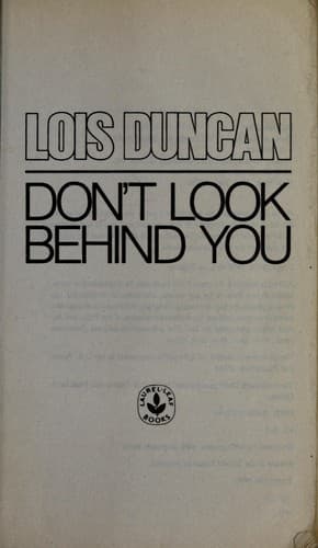 Portada de Don't look behind you