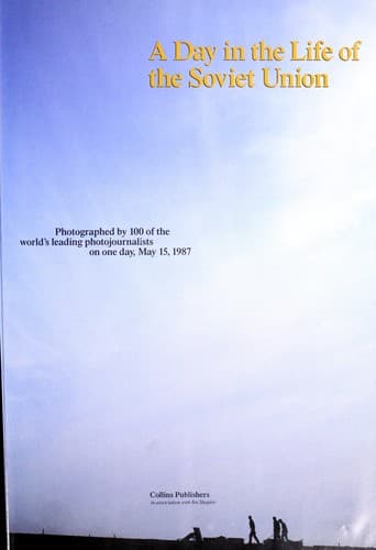 Portada de A Day in the life of the Soviet Union
