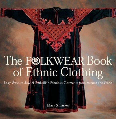 Portada de The Folkwear Book of Ethnic Clothing